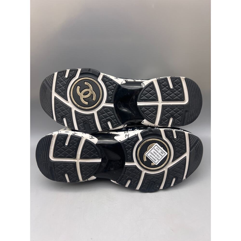 Chanel 22A Mens Black White Suede All Over CC Logo Low Top Trainer Sneakers 39 - Picture 7 of 10